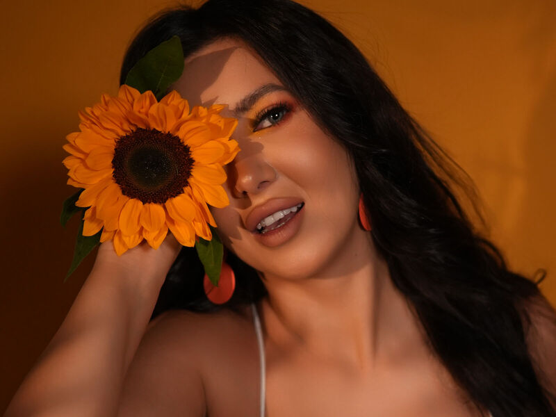 Finding the right path over  the site is fairly effortless, actually considering  the proportions  of the event